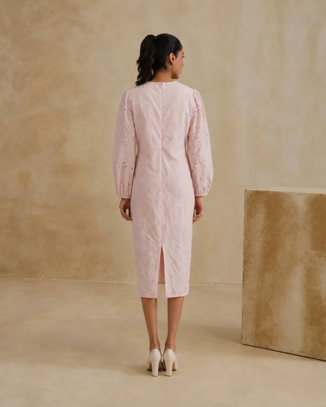 The Amara Pink Scalloped Cutwork Short Set