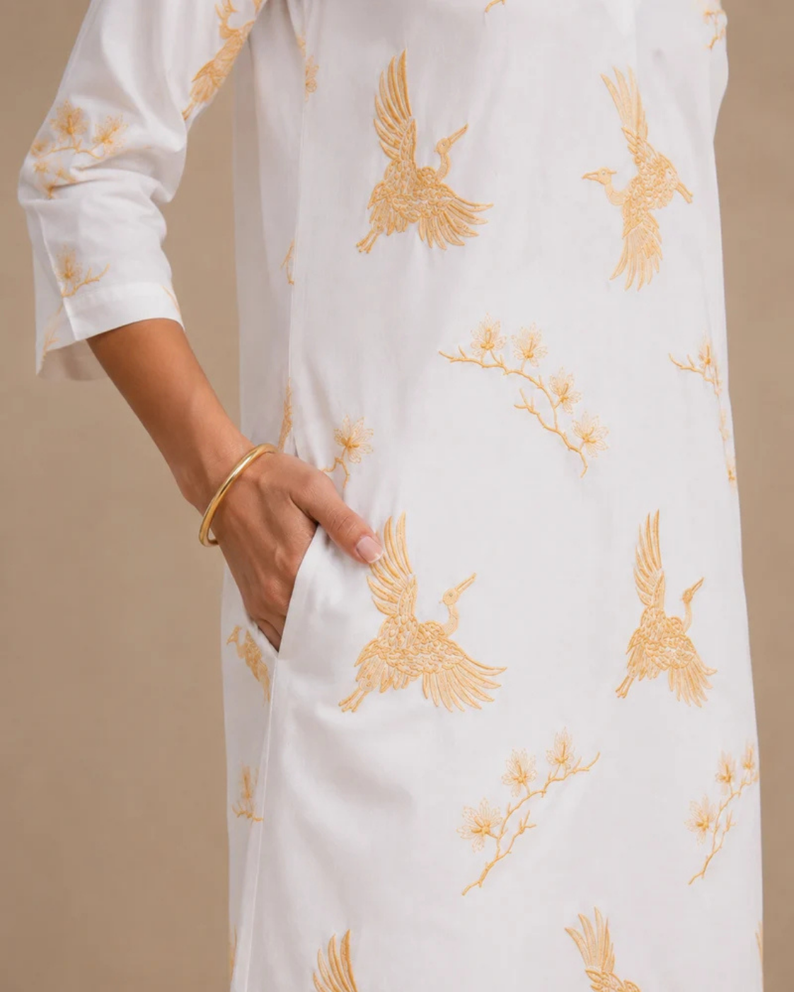 Sunset Soiree - The Gilded Crane White V-Neck Tunic Dress
