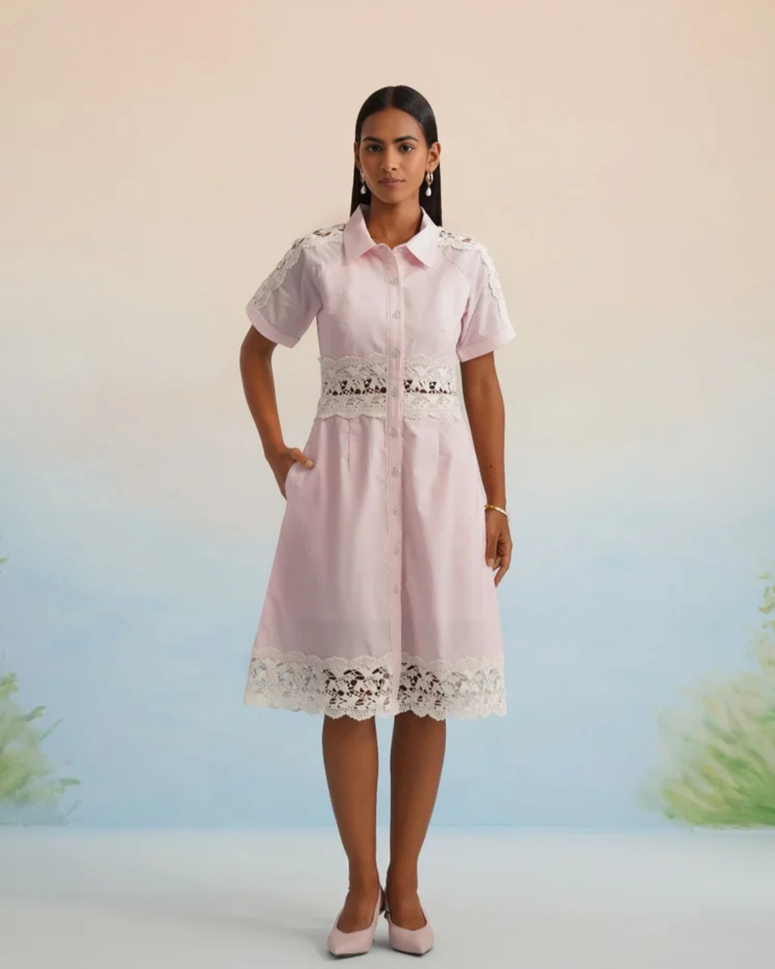 Bulevar Blossom - The Blush Bloom Lace Mini Dress