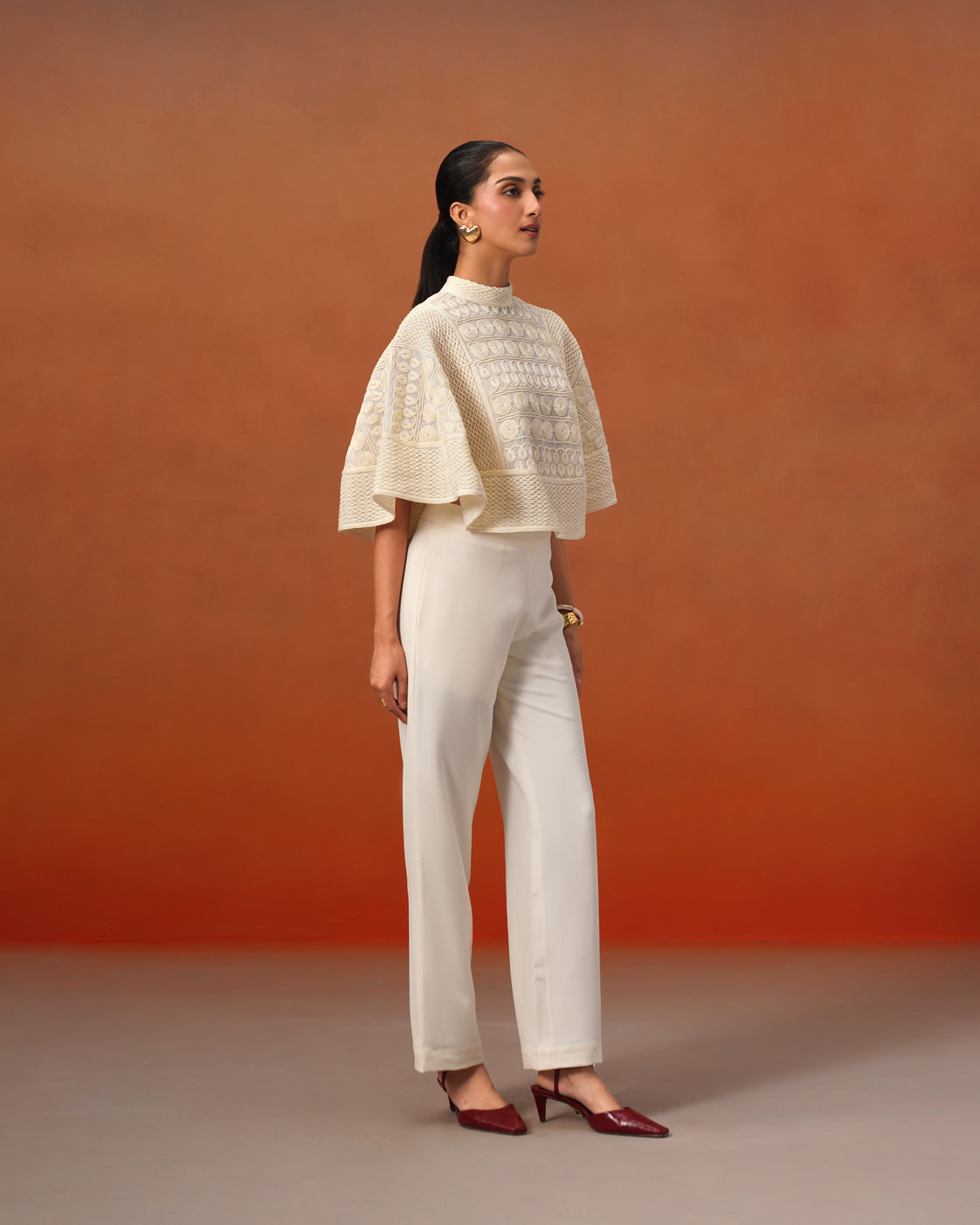 The Vivienne Ivory Net Embroidery Cape Set
