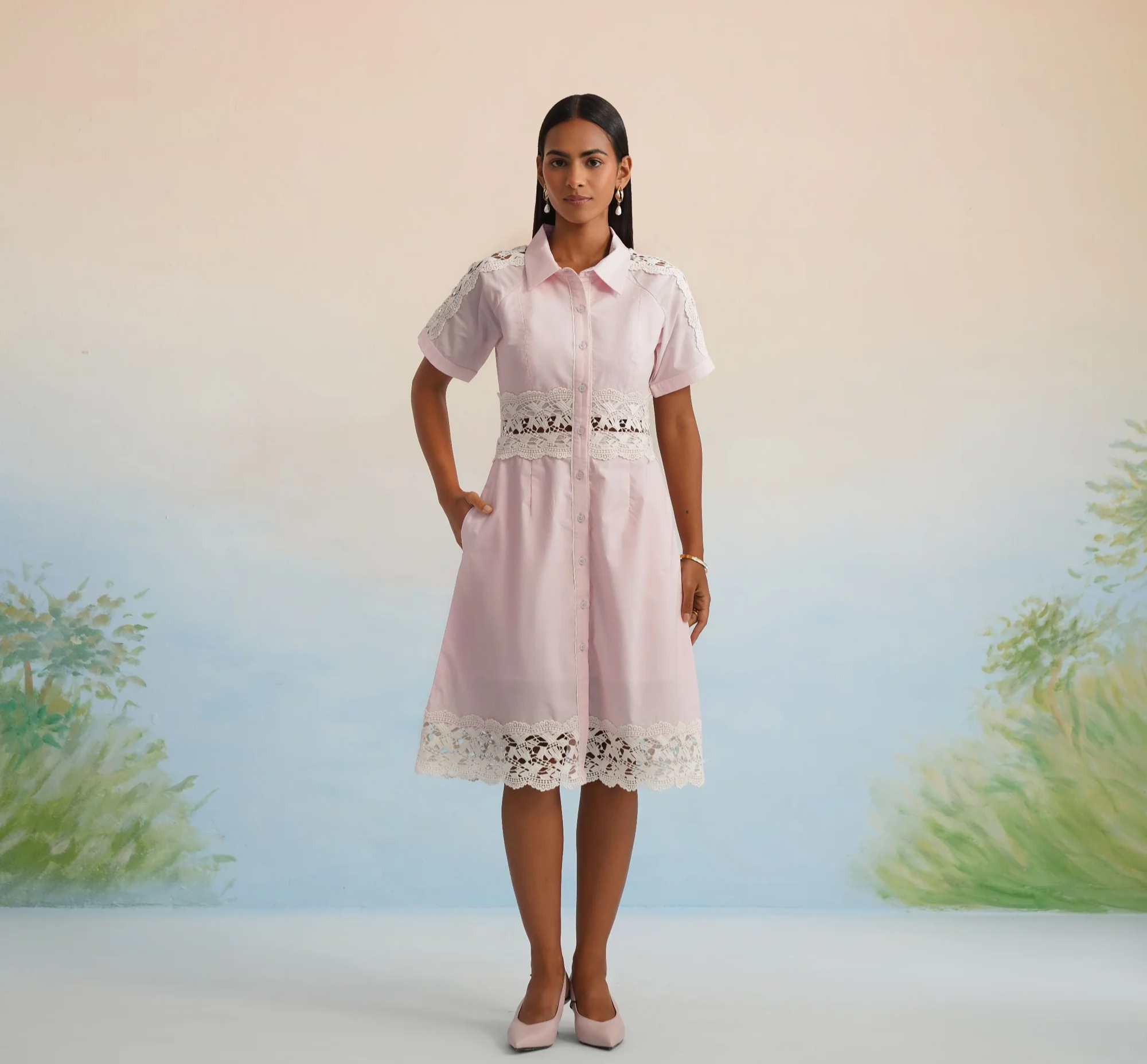 Bulevar Blossom - The Blush Bloom Lace Mini Dress