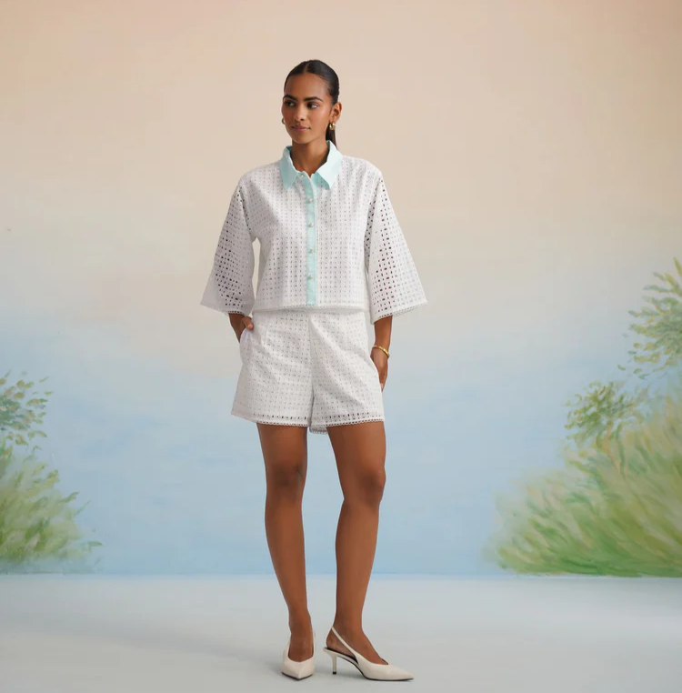 Bulevar Blossom - The Amalfi Aqua-Trim Cutwork Short Set