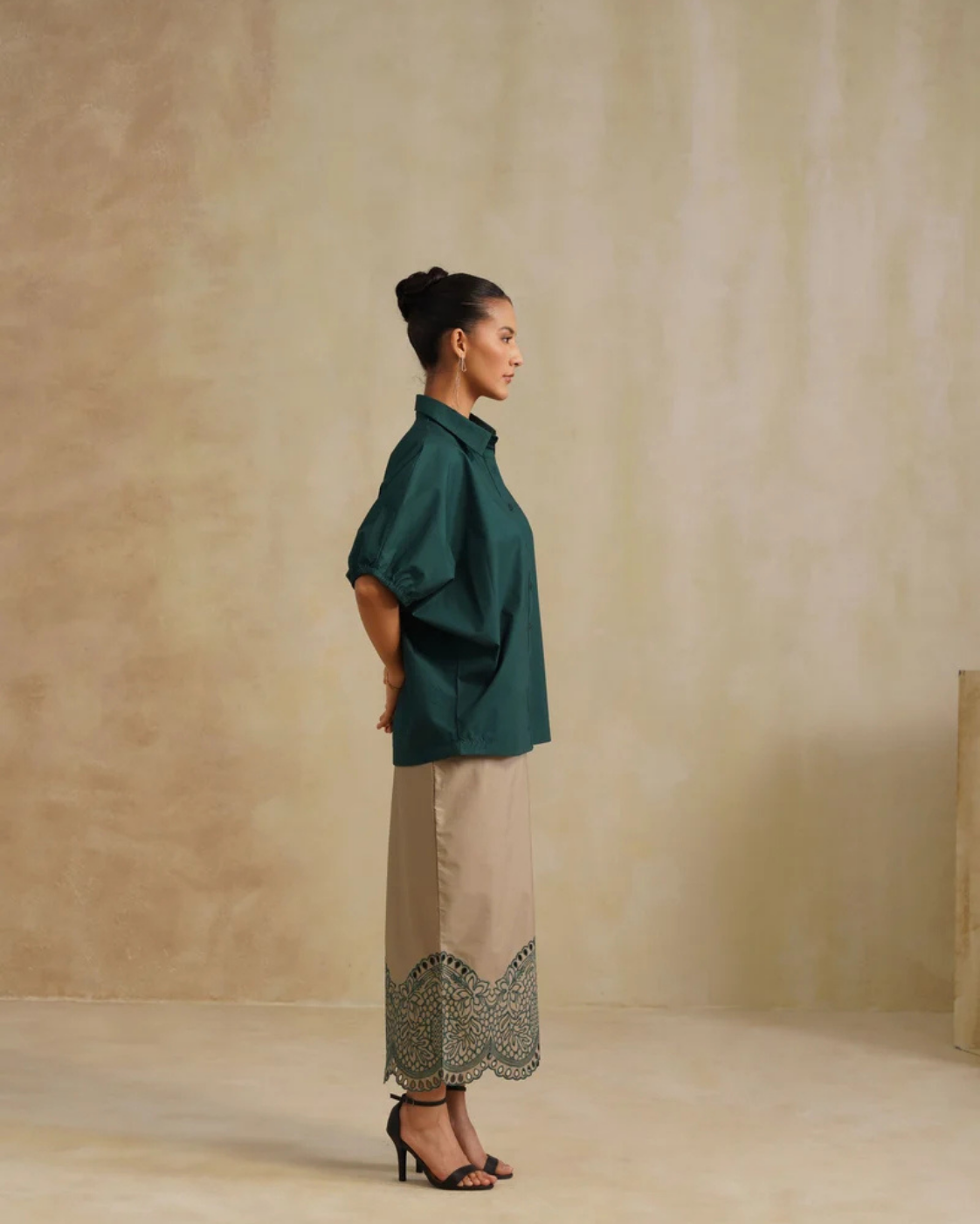 The Eden Emerald & Sand Embroidered Skirt Set
