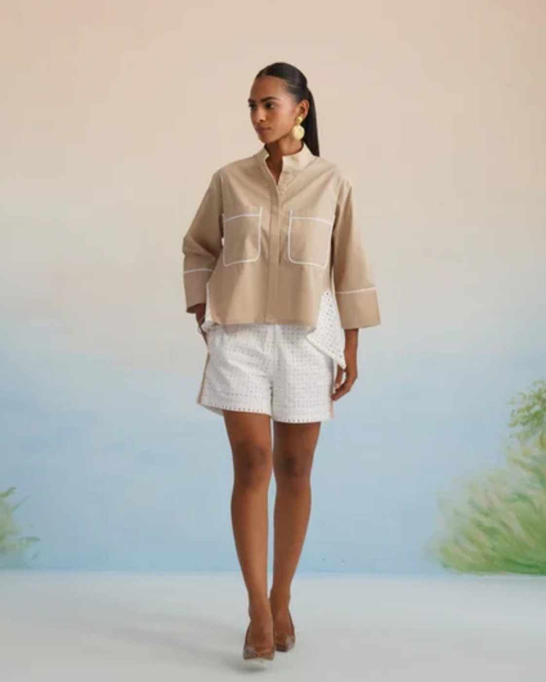 Bulevar Blossom - The Dune Contrast Eyelet Short Set