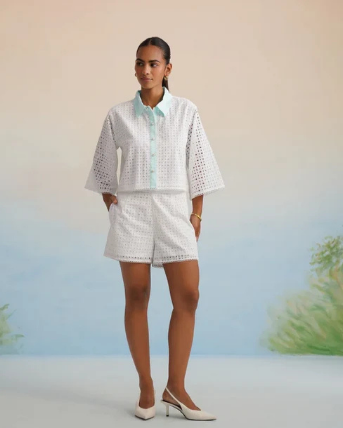 Bulevar Blossom - The Amalfi Aqua-Trim Cutwork Short Set