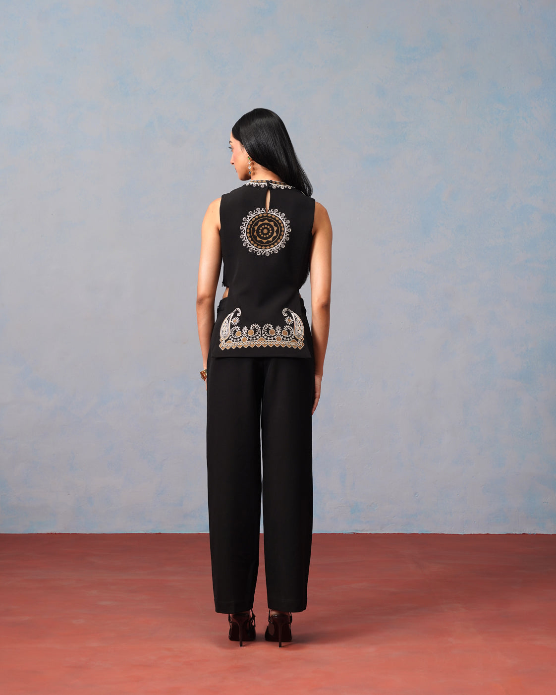 The Lumière Edit - The Ines Gilded Frame Cutout Top & Pant Set