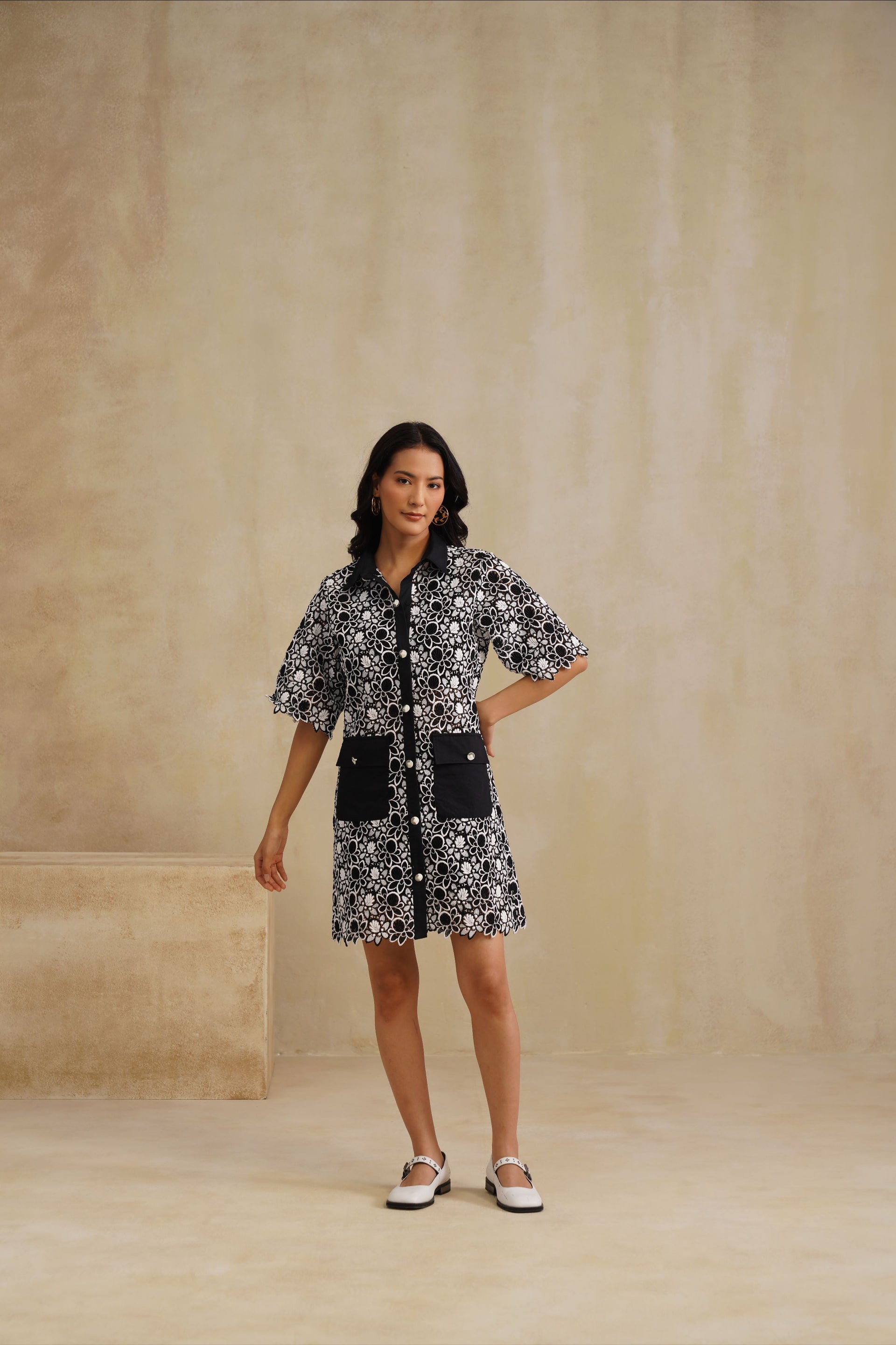 Daisy Noir Pocket Dress