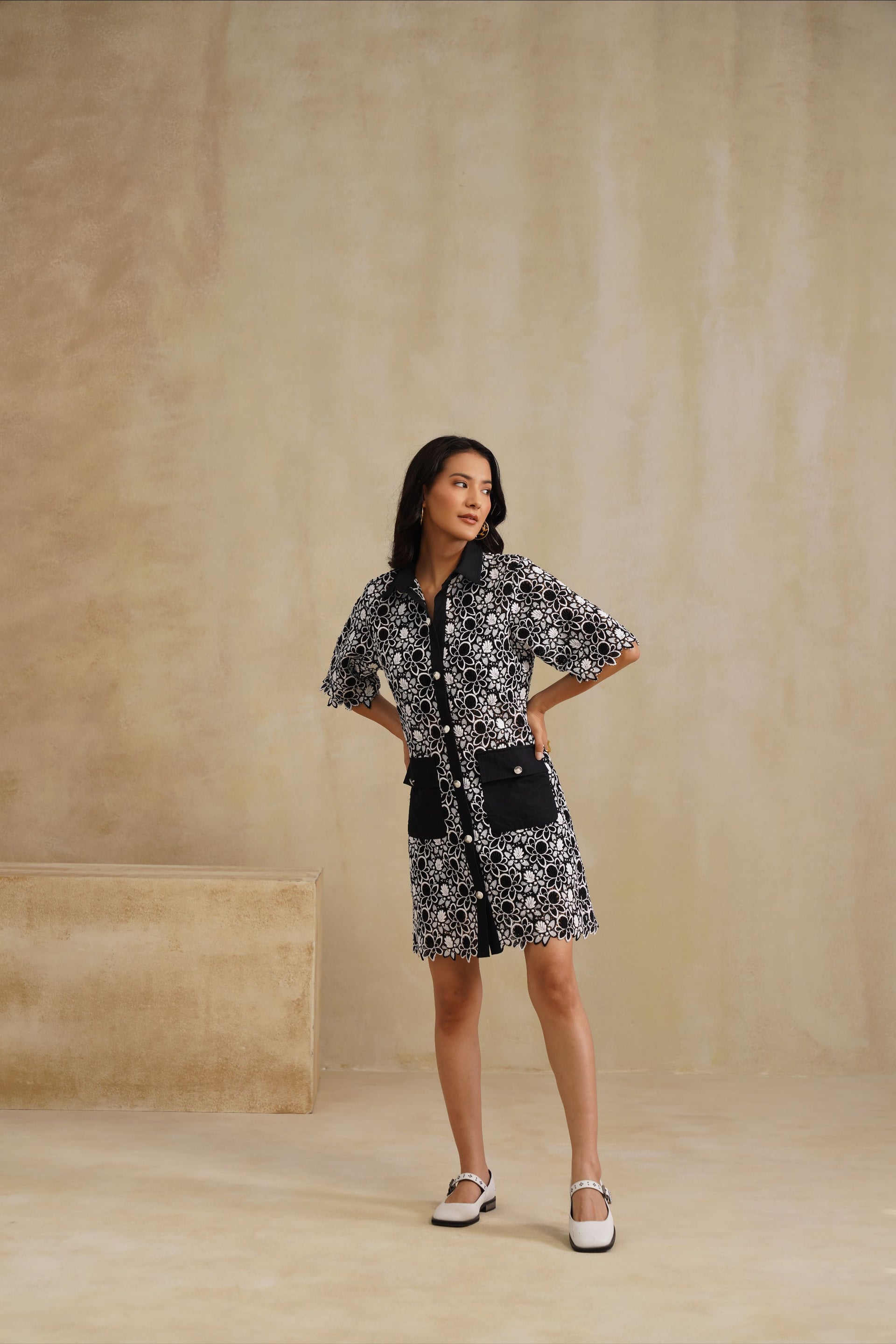 Daisy Noir Pocket Dress