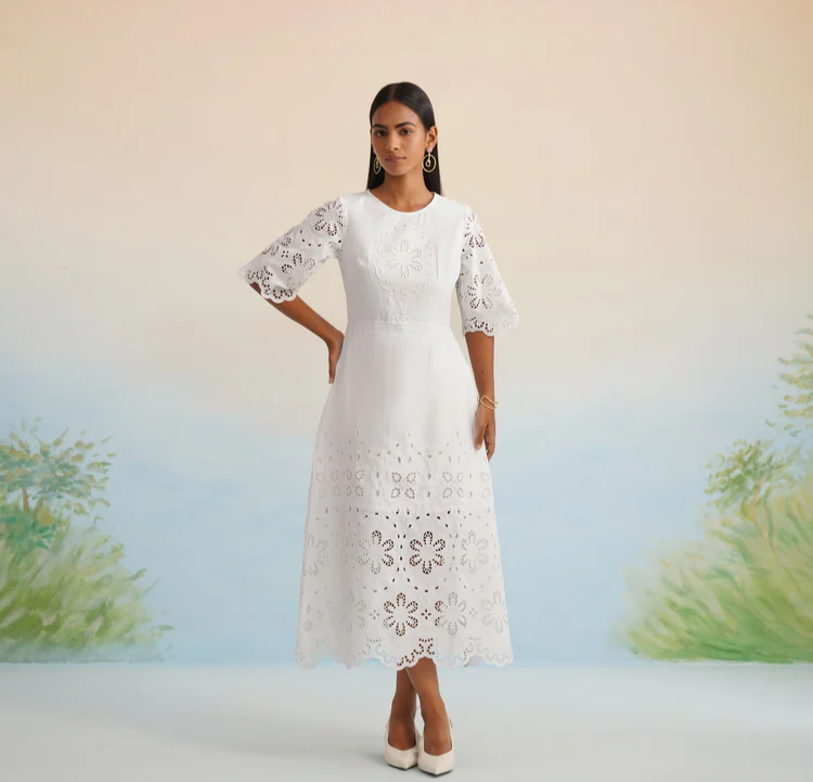 Bulevar Blossom - The Jasmine Blossom White Eyelet Midi Dress