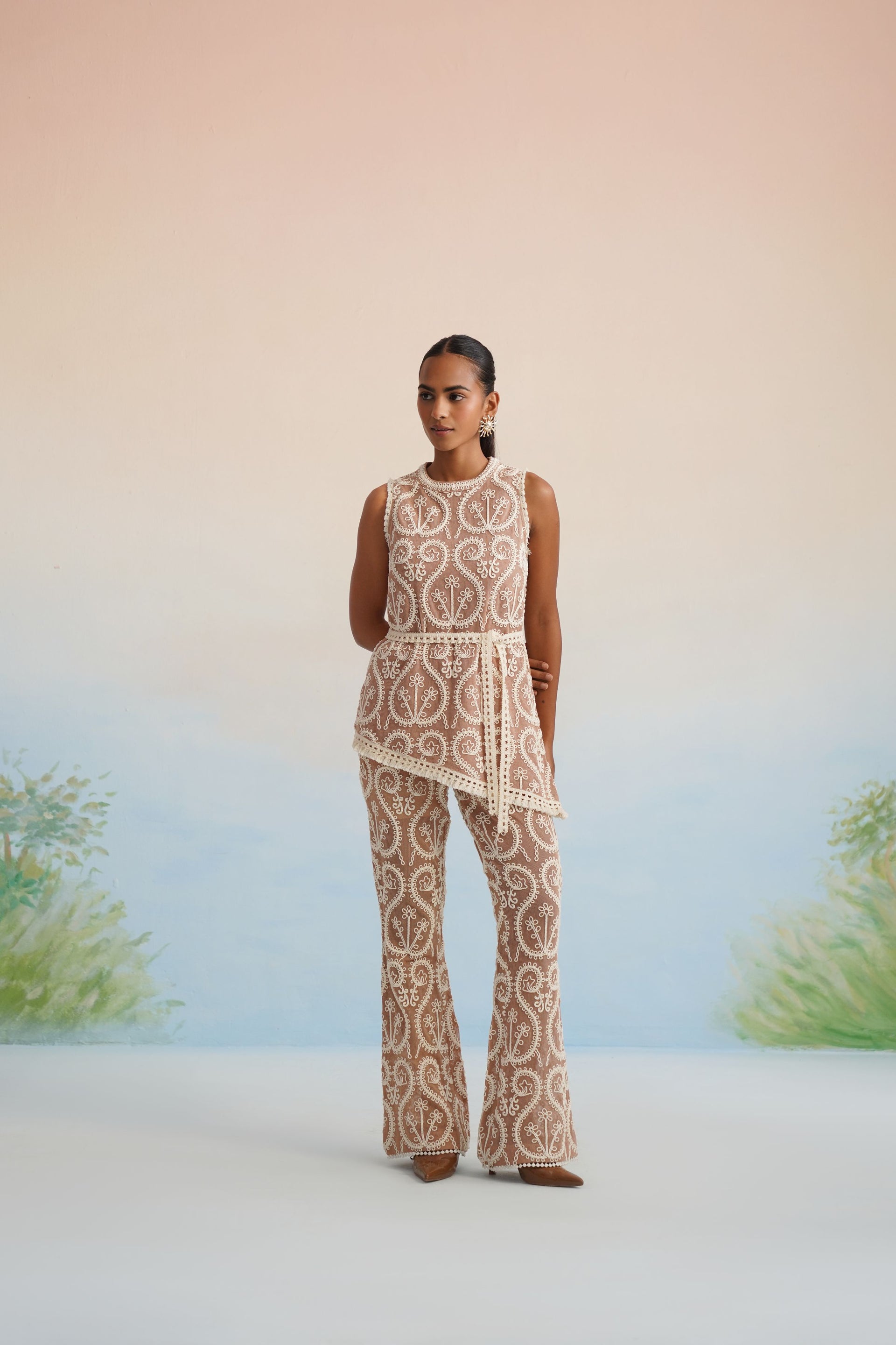 Bulevar Blossom - The Oasis Paisley Embroidered Boho Pant Set