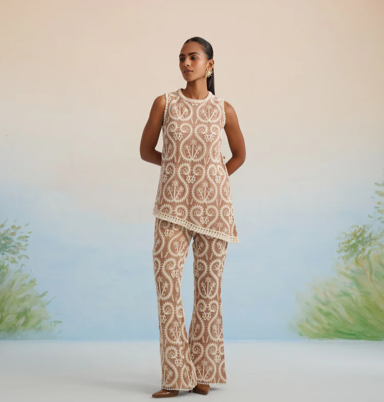 Bulevar Blossom - The Nomad Paisley Embroidered Pant Set